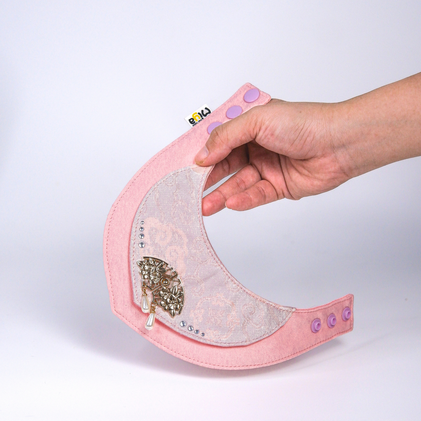 Soft Rouge Cloud | 柔绯云纹