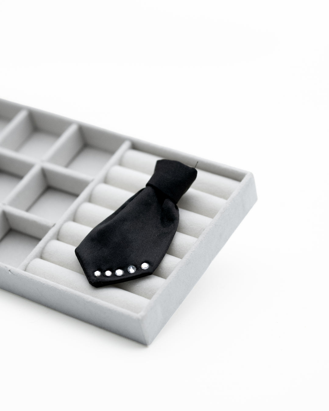 Ties · Noir